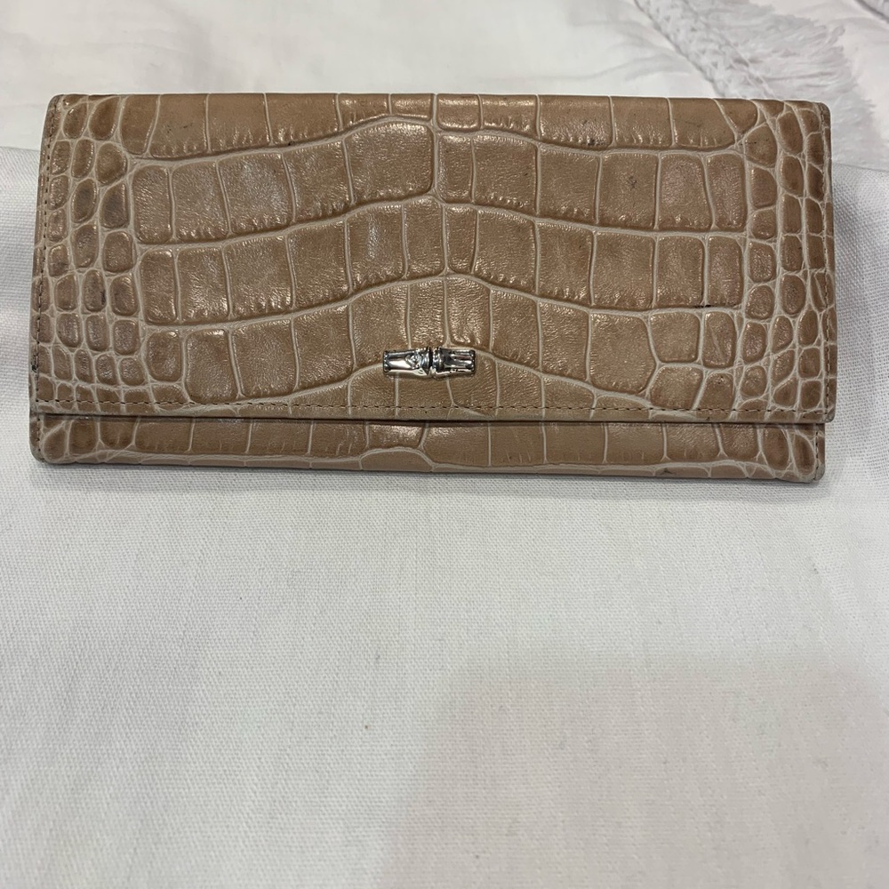 SALE!  LONGCHAMP  Elegant Tan Crocodile-Embossed Women's wallet/clutch